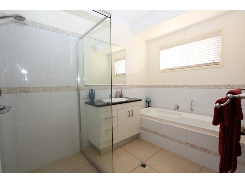 162 – 168 Premier Drive, Kingaroy QLD 4610