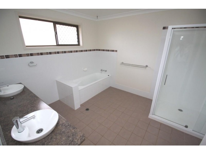 14 Duke Street, Kingaroy QLD 4610