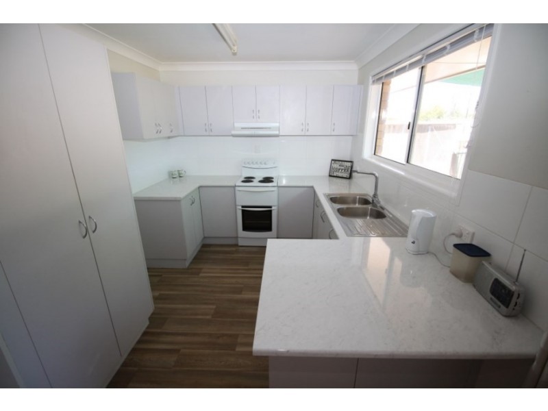 7 ANDREW STREET, Wooroolin QLD 4608
