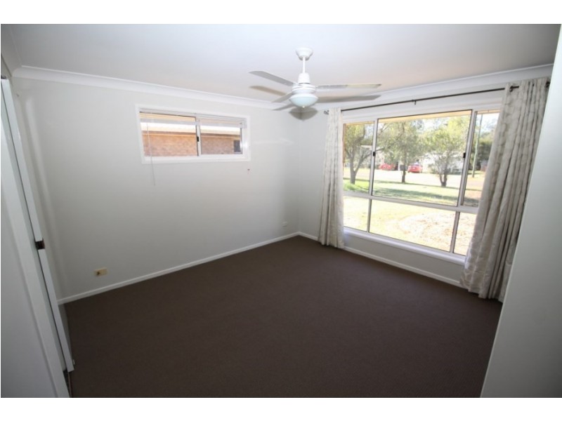 7 ANDREW STREET, Wooroolin QLD 4608