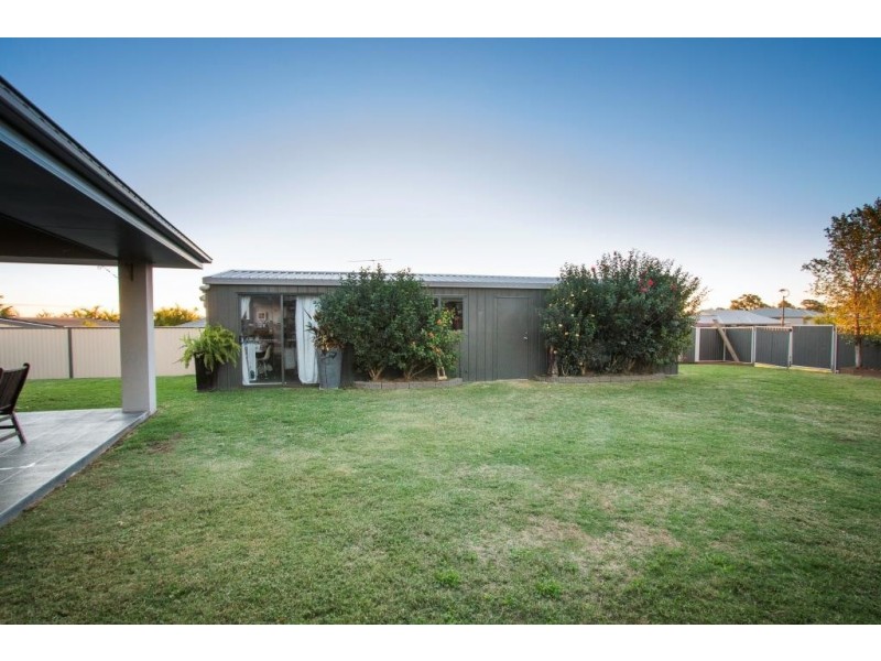 27 Bridgeman Parade, Kingaroy QLD 4610