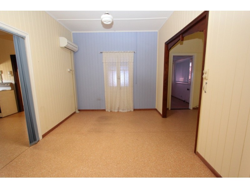 29 Hodge St, Kingaroy QLD 4610