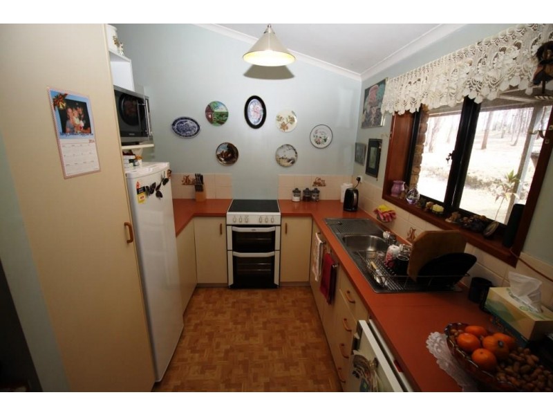 124 Brocklehurst Road, Wattle Camp QLD 4615