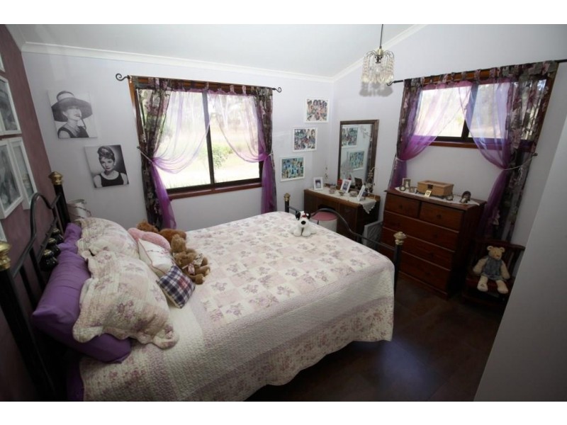 124 Brocklehurst Road, Wattle Camp QLD 4615