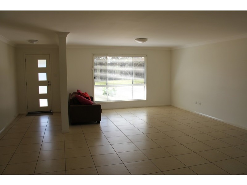 42 Premier, Kingaroy QLD 4610