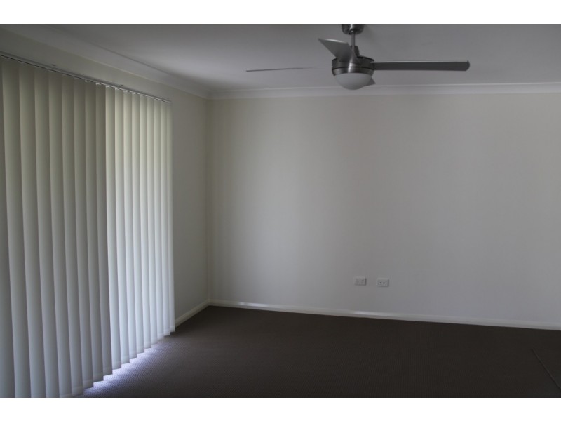 42 Premier, Kingaroy QLD 4610