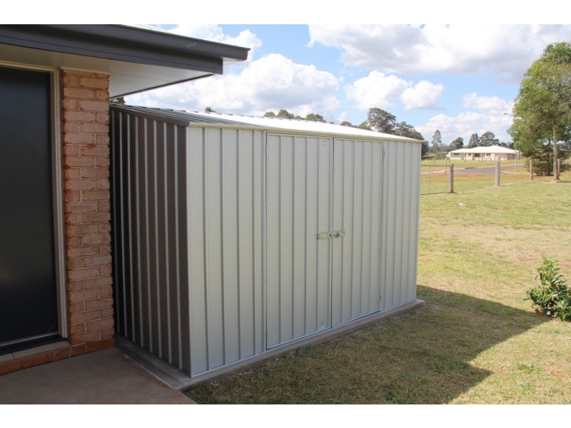 42 Premier, Kingaroy QLD 4610