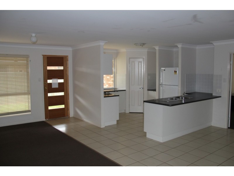 45 BUCKINGHAM STREET, Kingaroy QLD 4610
