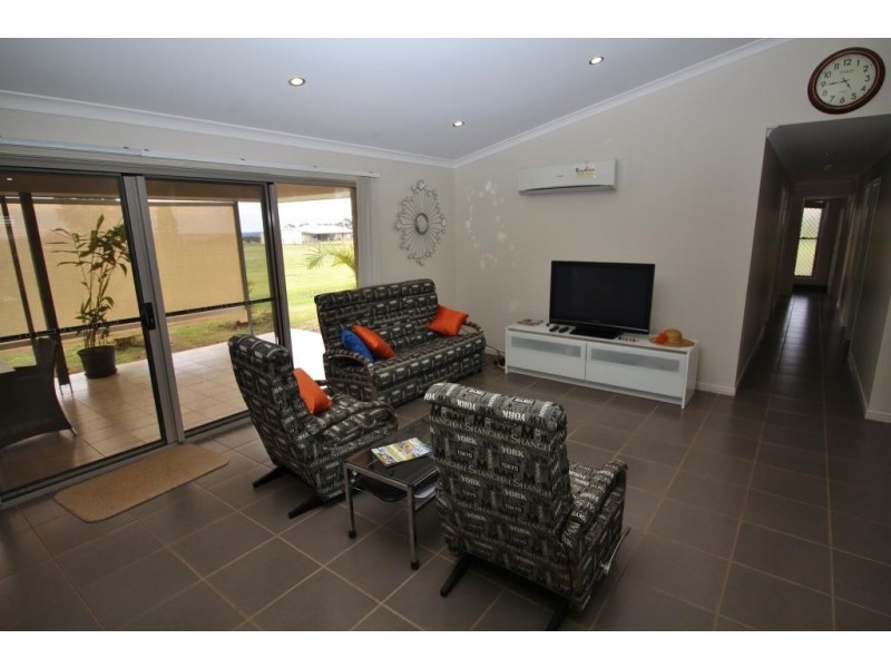 26 Premier Drive, Kingaroy QLD 4610
