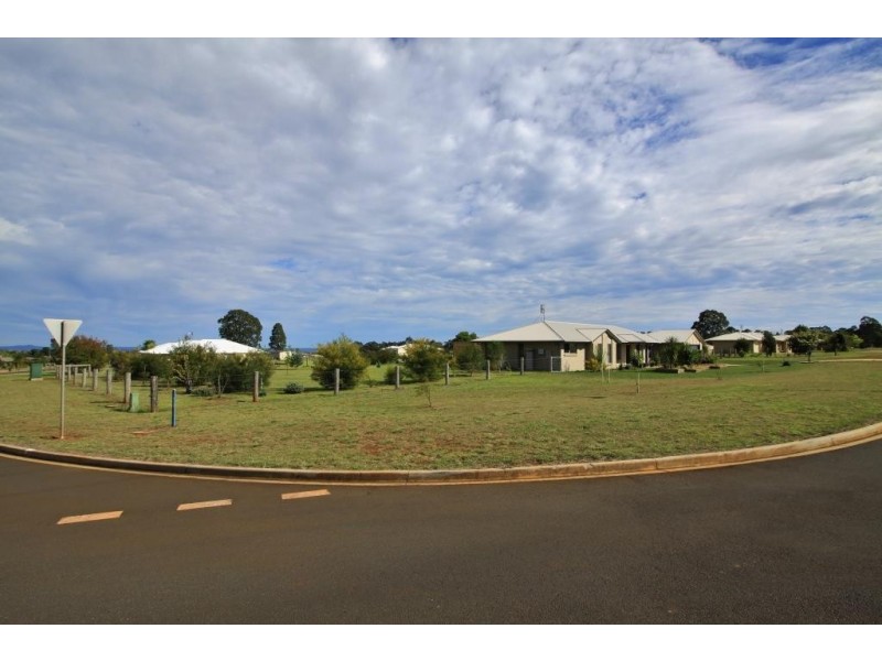 26 Premier Drive, Kingaroy QLD 4610