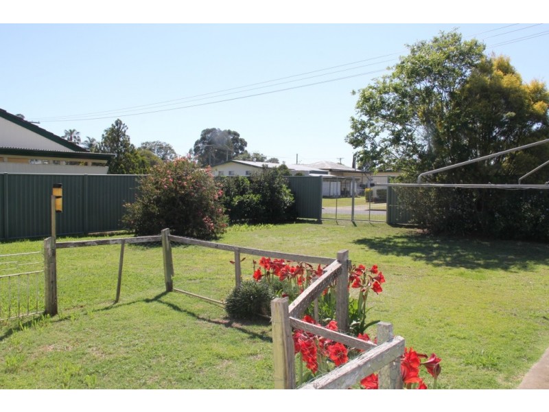 20 Baron Street, Kingaroy QLD 4610