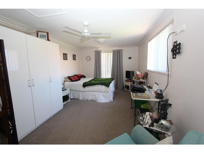 18 Cowie Drive, Kingaroy QLD 4610