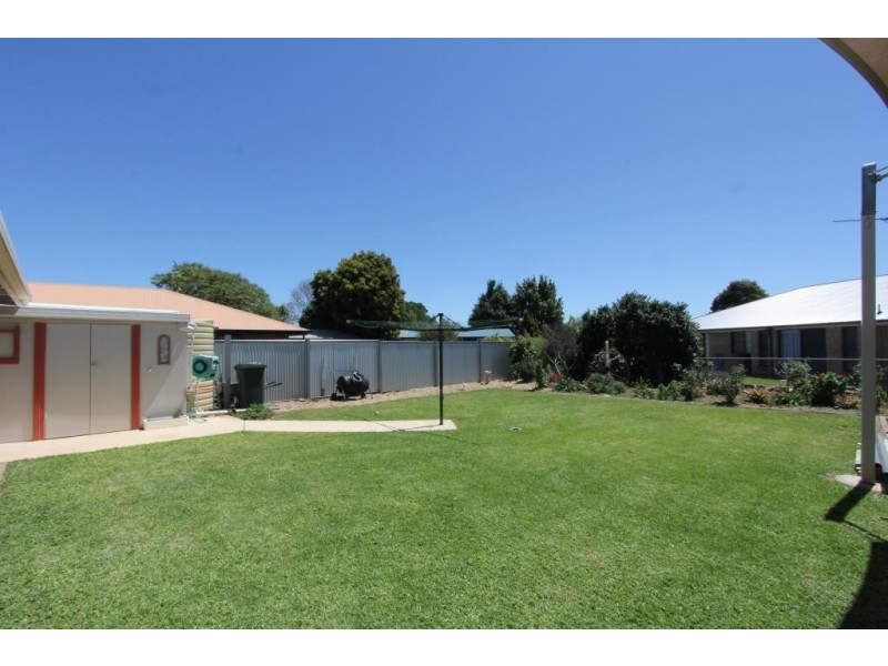 18 Cowie Drive, Kingaroy QLD 4610