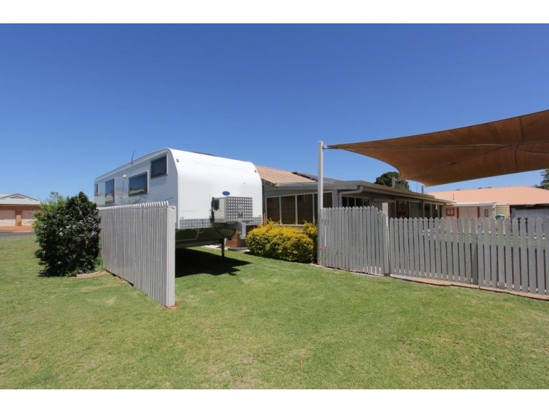 18 Cowie Drive, Kingaroy QLD 4610