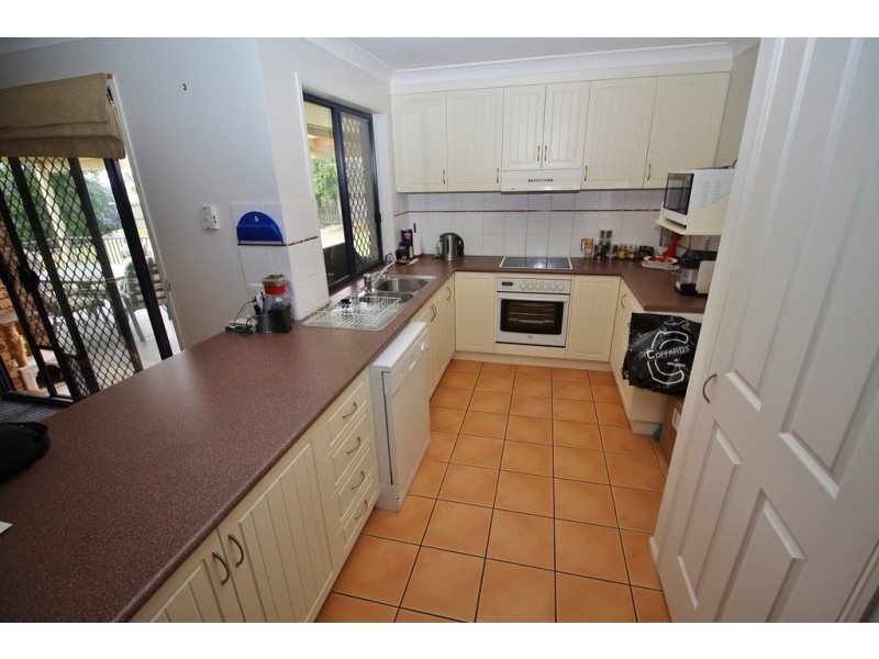 1 Gumtree Drive, Kingaroy QLD 4610