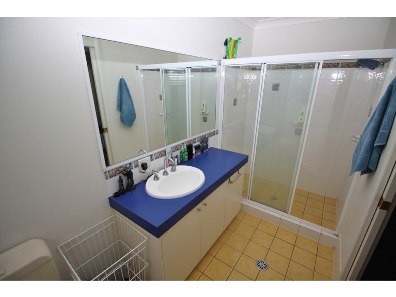 1 Gumtree Drive, Kingaroy QLD 4610