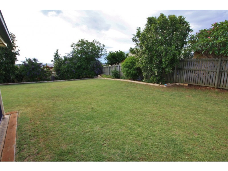 1 Gumtree Drive, Kingaroy QLD 4610