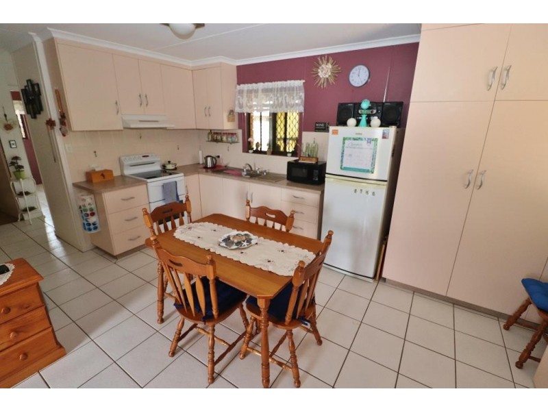 18 KELVYN STREET, Kingaroy QLD 4610