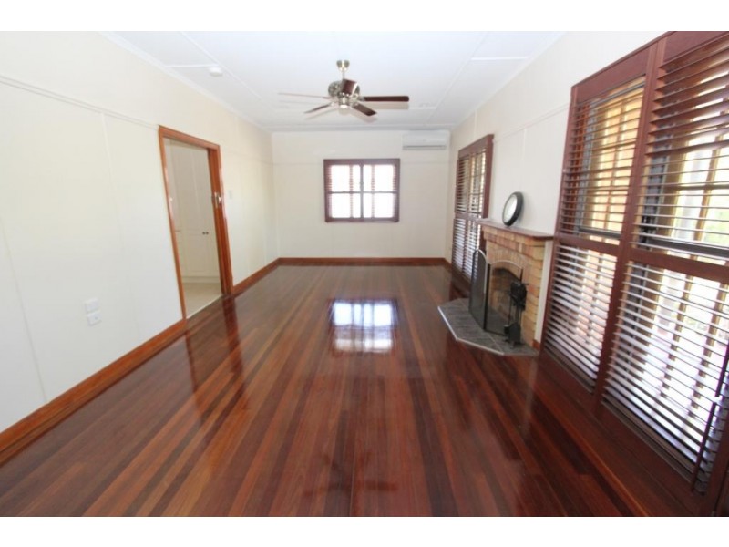 164 Doonkuna St, Kingaroy QLD 4610