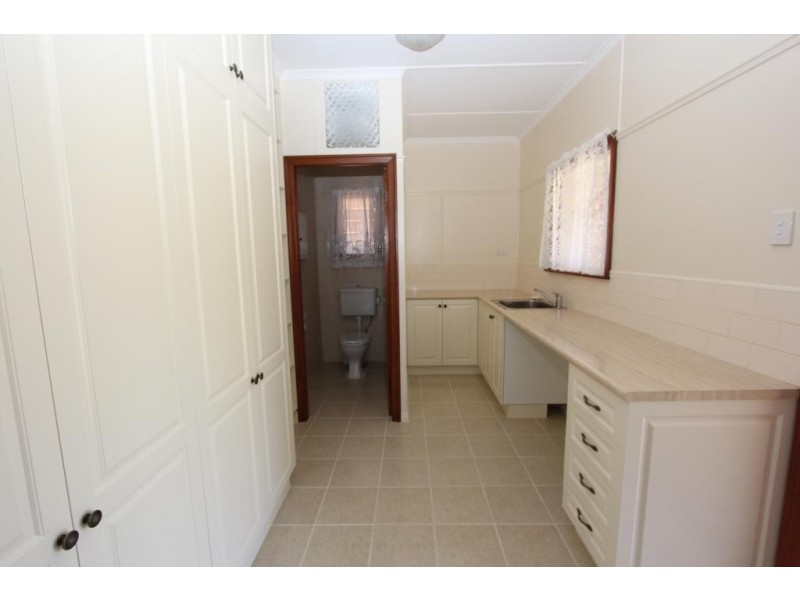 164 Doonkuna St, Kingaroy QLD 4610