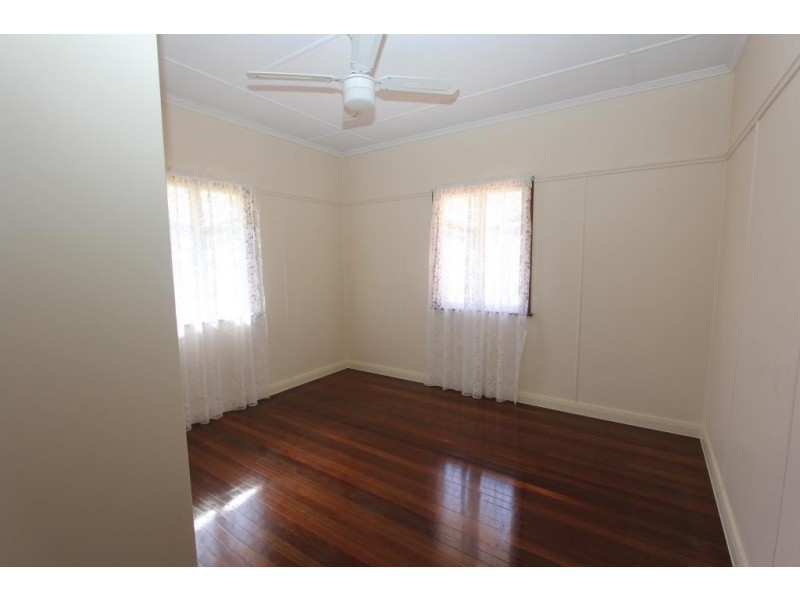 164 Doonkuna St, Kingaroy QLD 4610