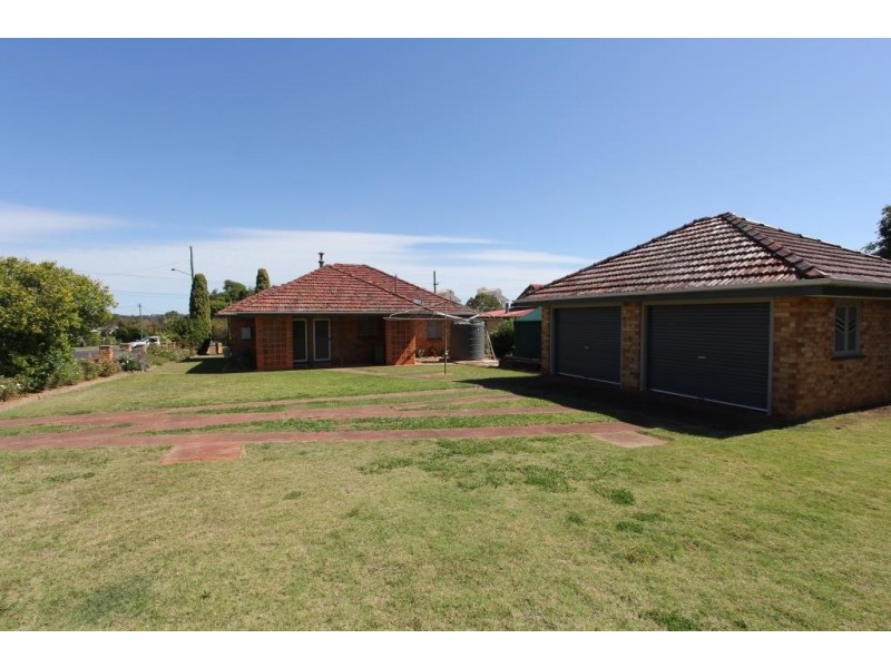 164 Doonkuna St, Kingaroy QLD 4610