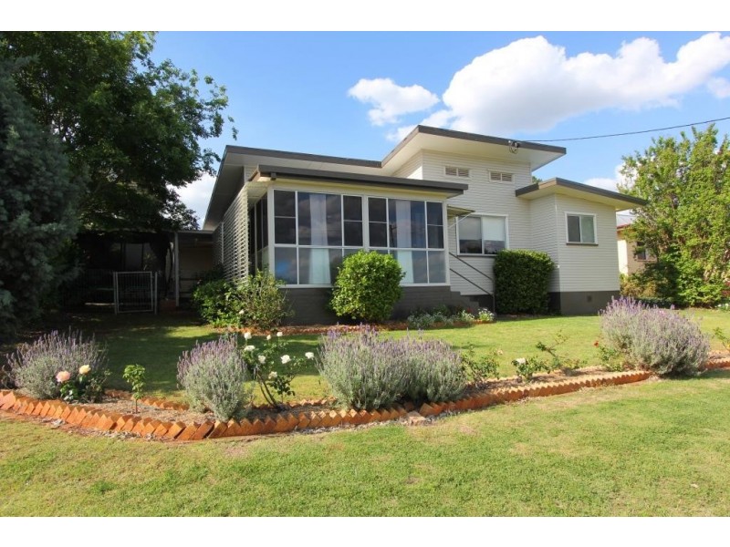 22 Fitzroy St, Kingaroy QLD 4610