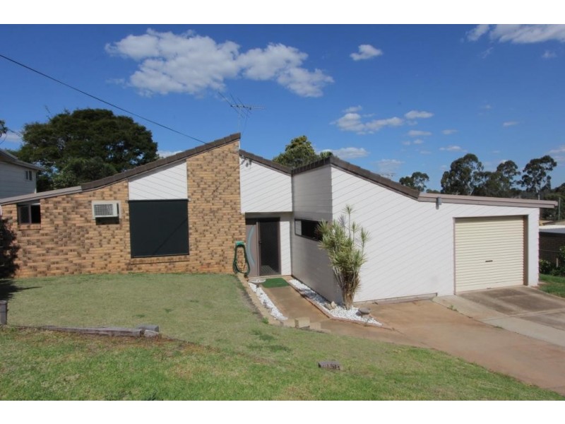 2 Vernor Place, Kingaroy QLD 4610