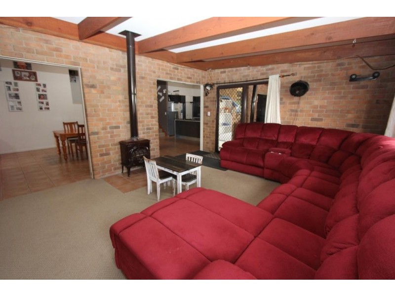 2 Vernor Place, Kingaroy QLD 4610