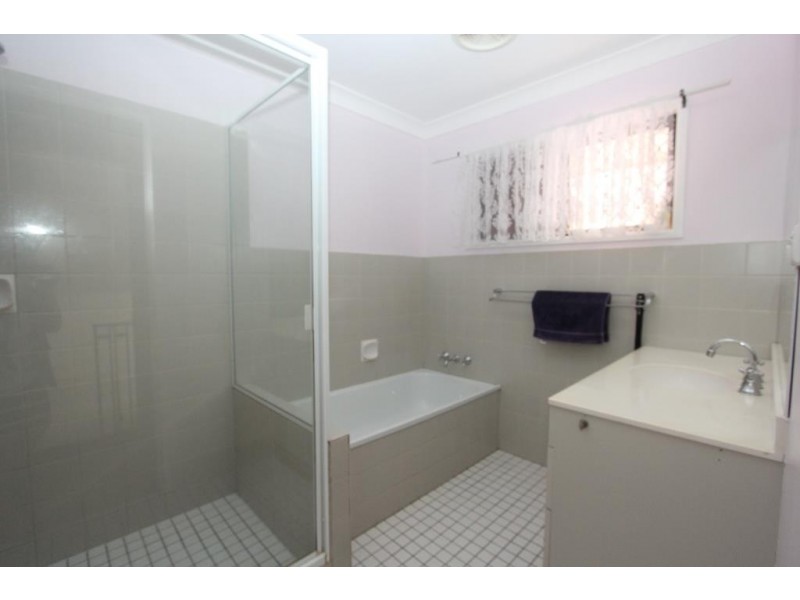 2 Vernor Place, Kingaroy QLD 4610