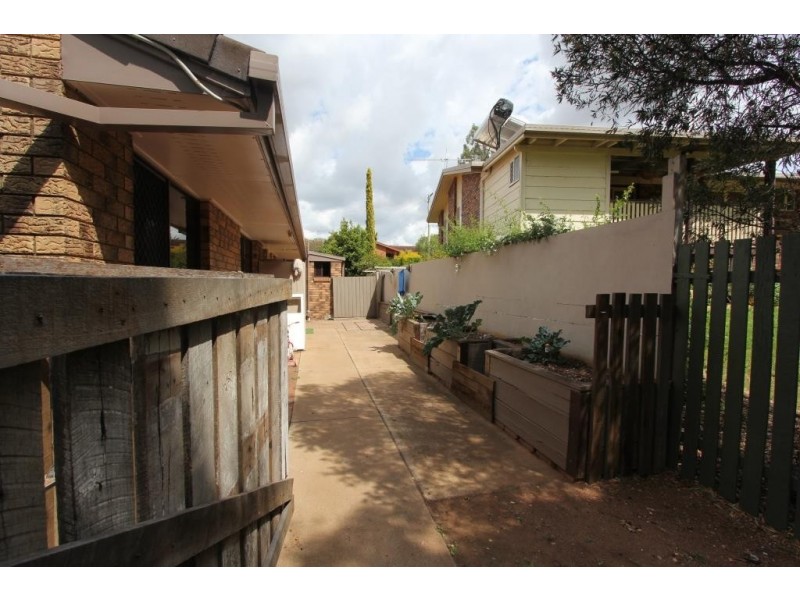 2 Vernor Place, Kingaroy QLD 4610