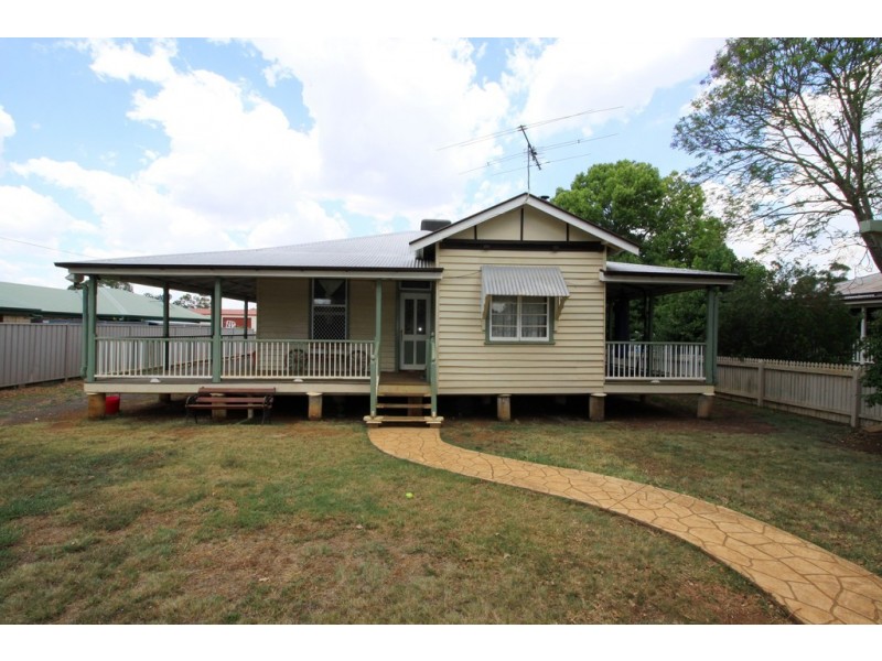 83 MARKWELL STREET, Kingaroy QLD 4610