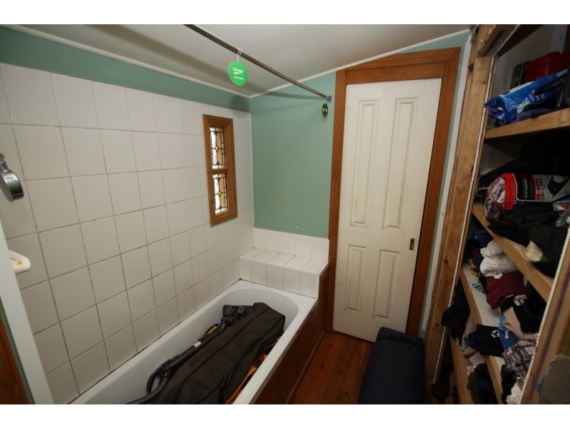 83 MARKWELL STREET, Kingaroy QLD 4610