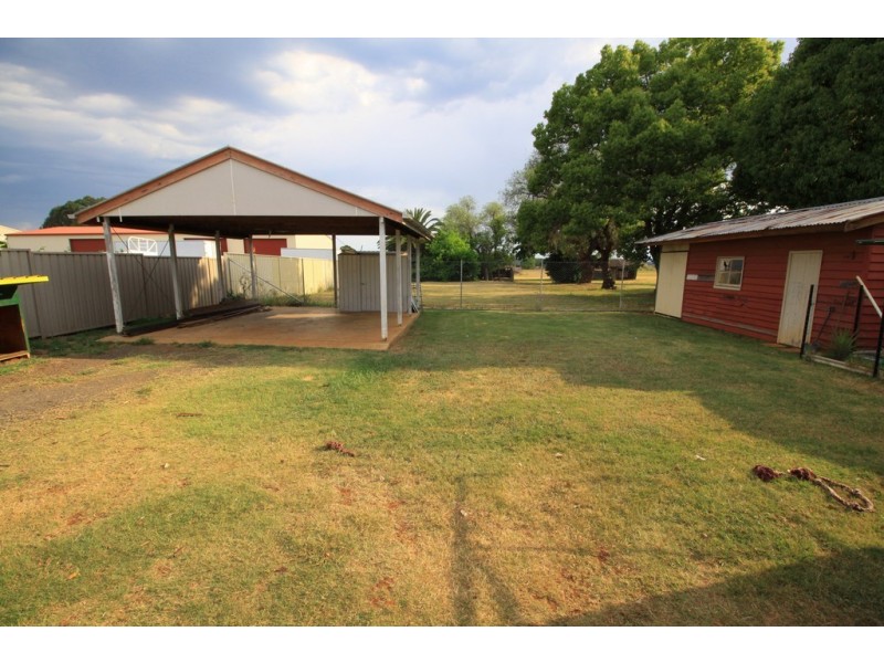 83 MARKWELL STREET, Kingaroy QLD 4610