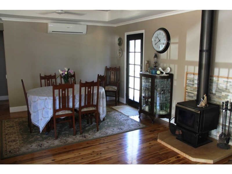Wattle Camp QLD 4615