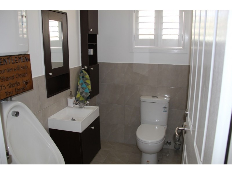 Wattle Camp QLD 4615