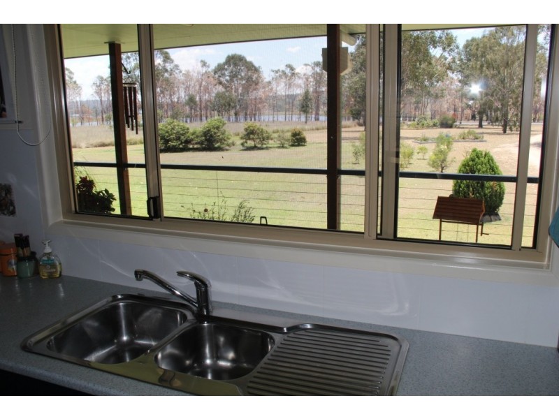 Wattle Camp QLD 4615