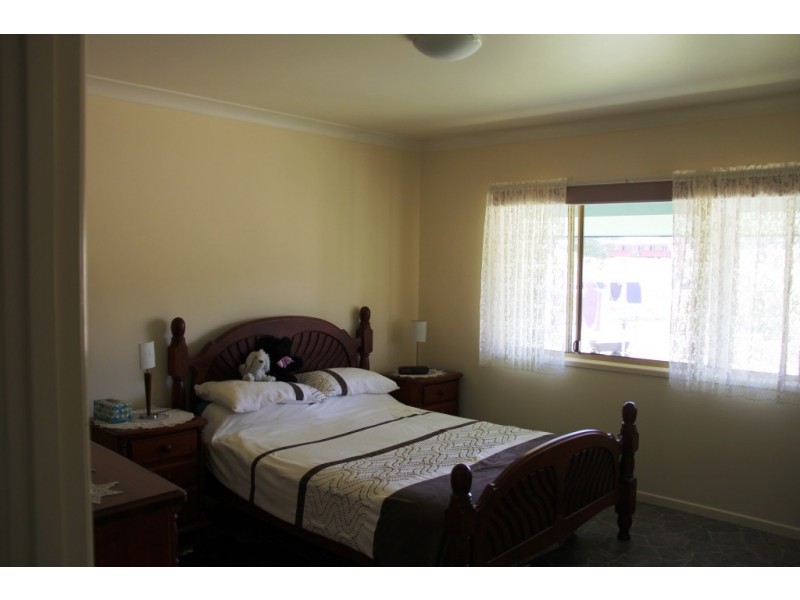 Wattle Camp QLD 4615