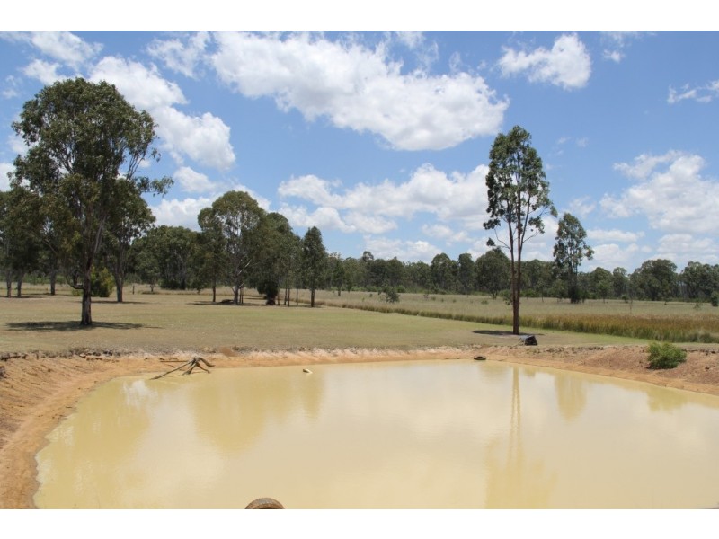 Wattle Camp QLD 4615