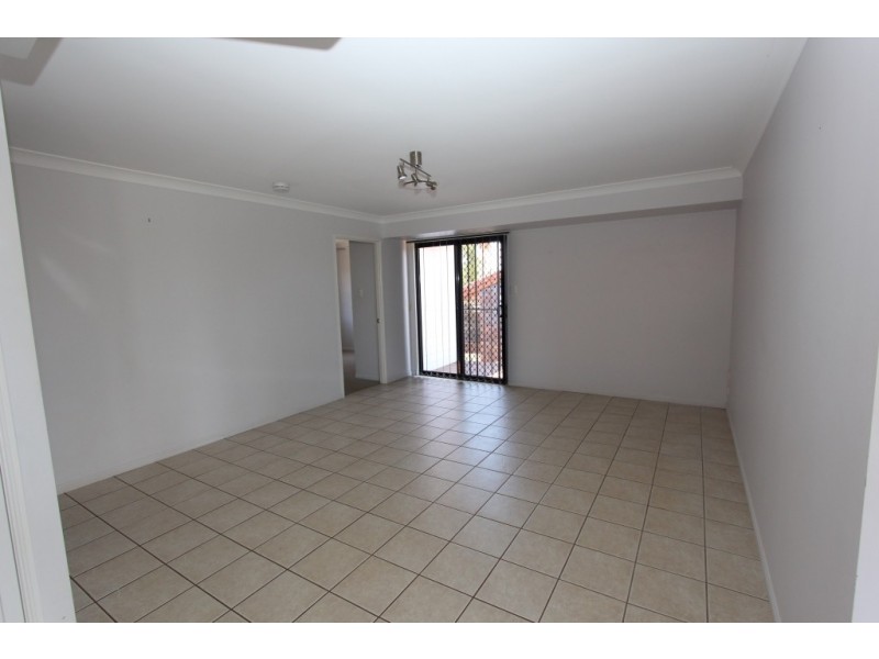 10 Adermann Drive, Kingaroy QLD 4610