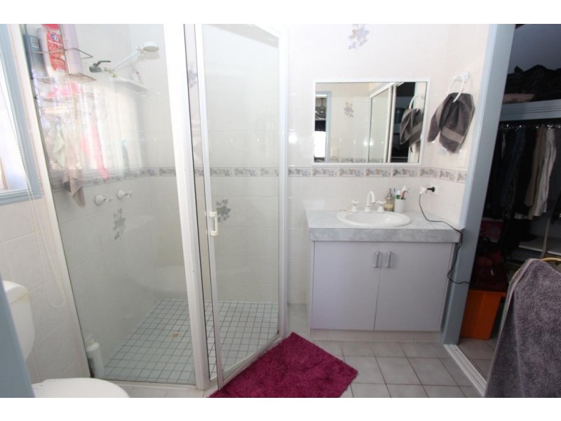 23 Kurtellen Cres, Kingaroy QLD 4610