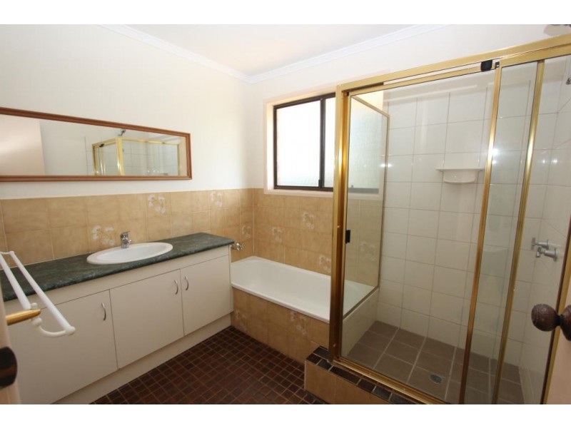 31 Hodge St, Kingaroy QLD 4610