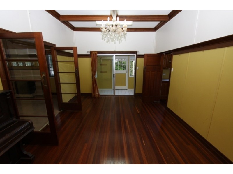 65 Albert Street, Kingaroy QLD 4610