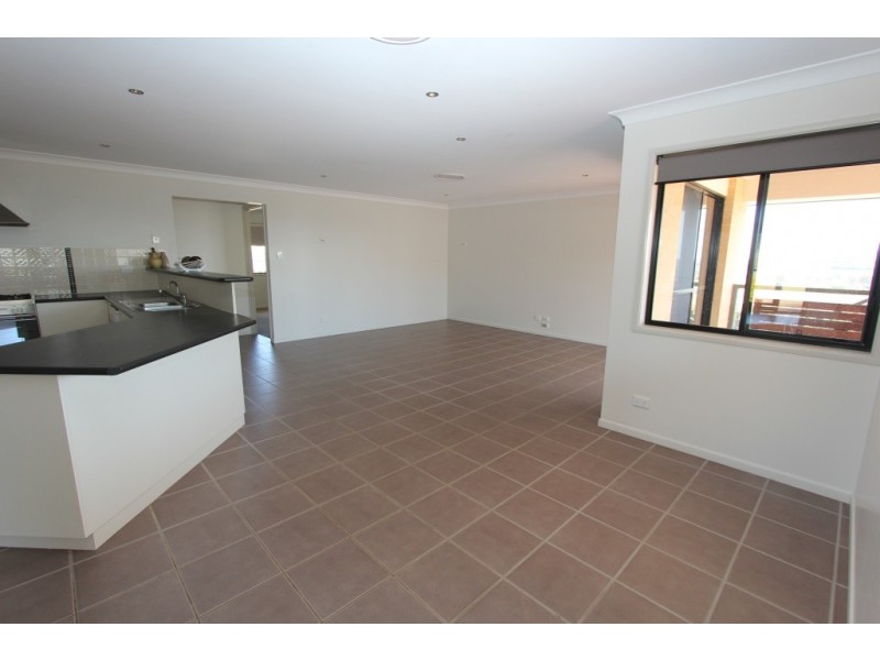 31 Murray Pde, Kingaroy QLD 4610