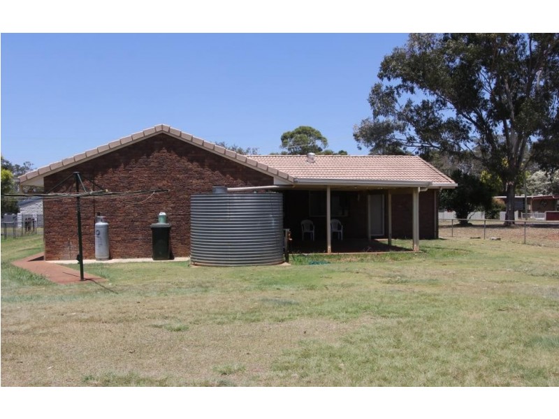 26 Alice St, Kingaroy QLD 4610