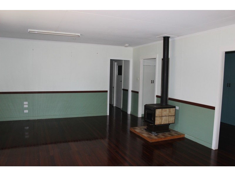 8 Tuite, Kingaroy QLD 4610