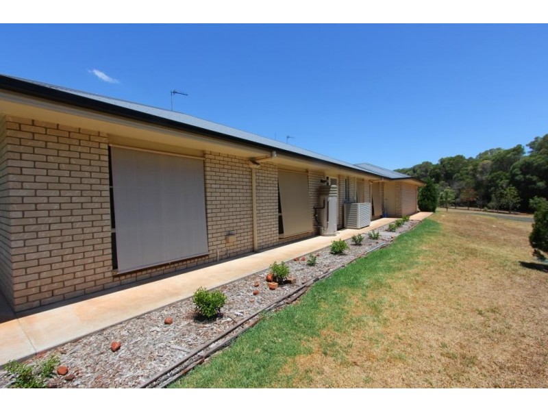 110 Couchmans Rd, Kingaroy QLD 4610