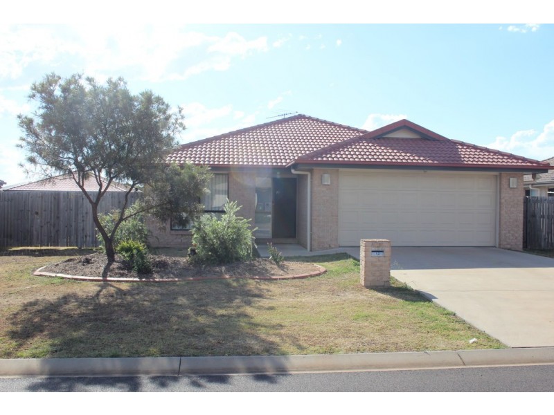 12 Parkside Drive, Kingaroy QLD 4610