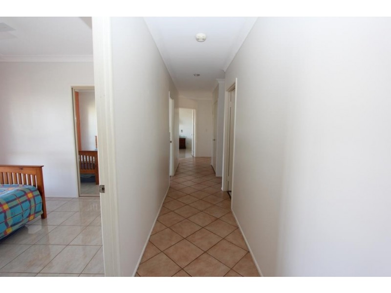 12 Kathy St, Kingaroy QLD 4610