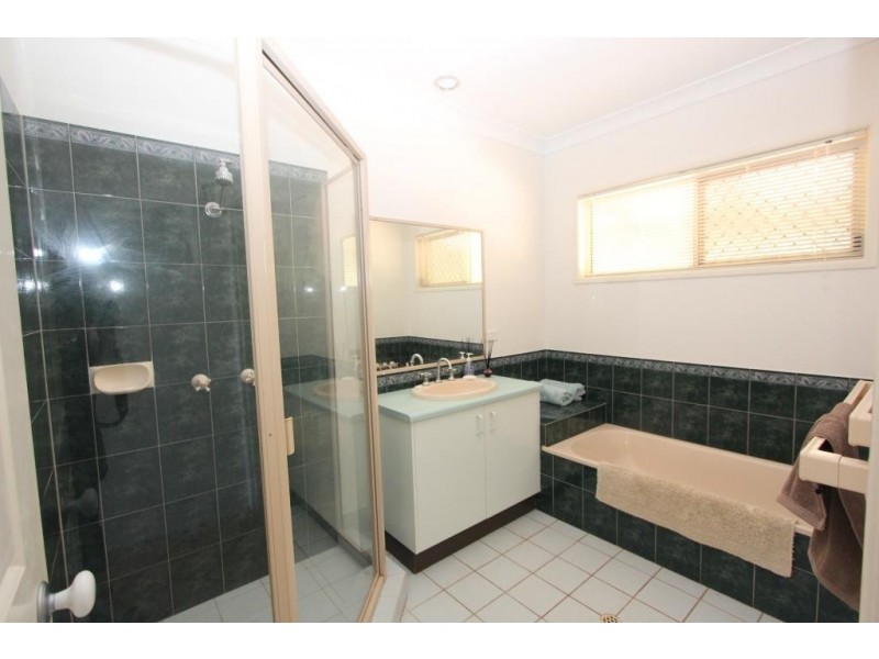 12 Kathy St, Kingaroy QLD 4610